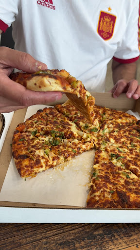 Photo of Tandoori Pizza and Restaurant - 3030 Meadows Pkwy #30, Saskatoon, SK S7V 0R6